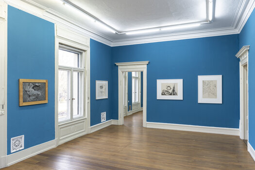 Rolf Nesch, Ausstellungsansicht, VG BildKunst2025, Foto: Frank Kleinbach.